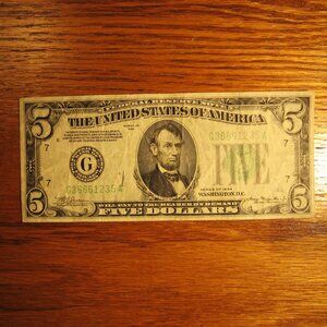 1934 5 DOLLAR FEDERAL RESERVE NOTE CHICAGO PRINTED